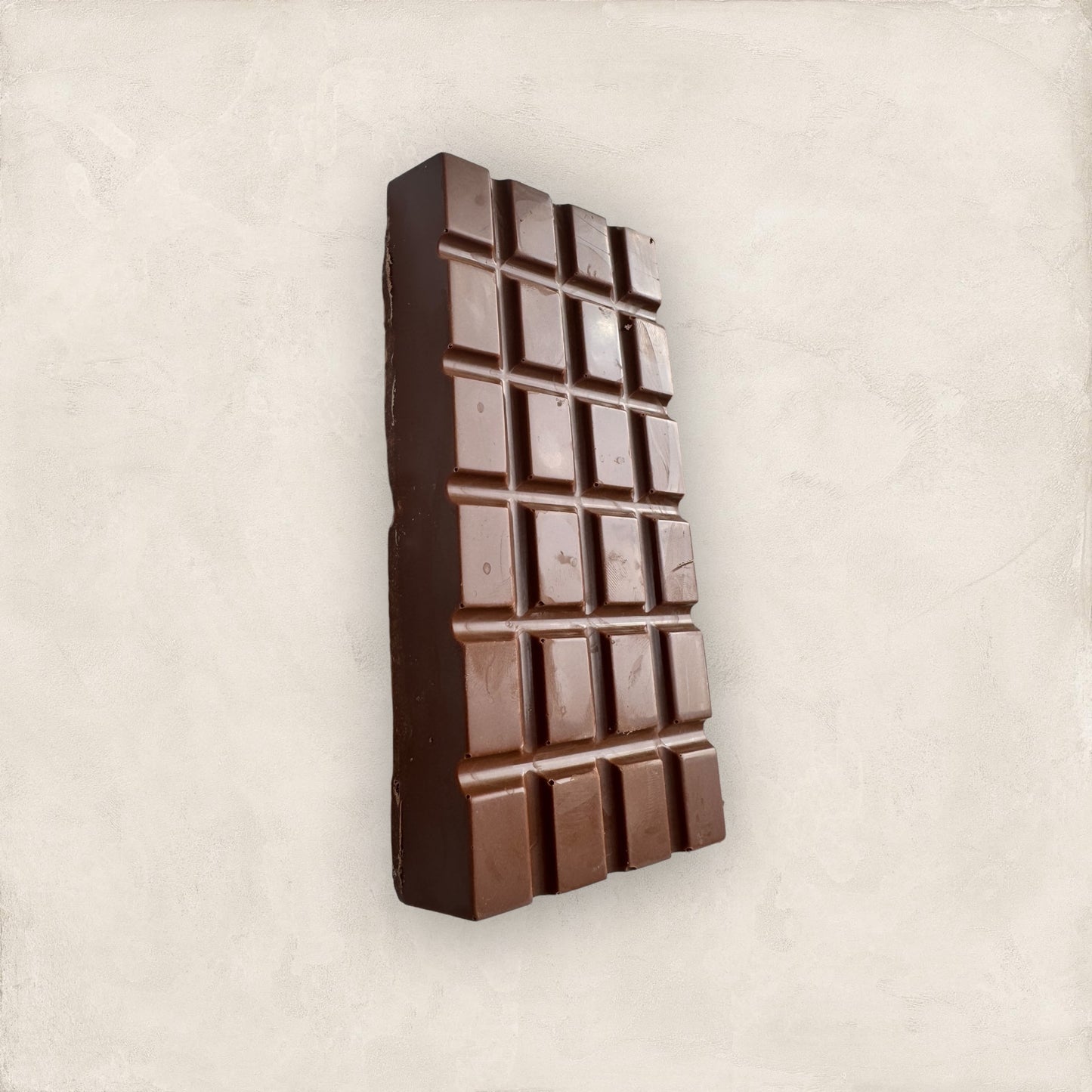 Milk Chocolate Rocky Road Bar (biscoff, mini marshmallows, crispy M&M's, sweet raisins and cranberries) 245g