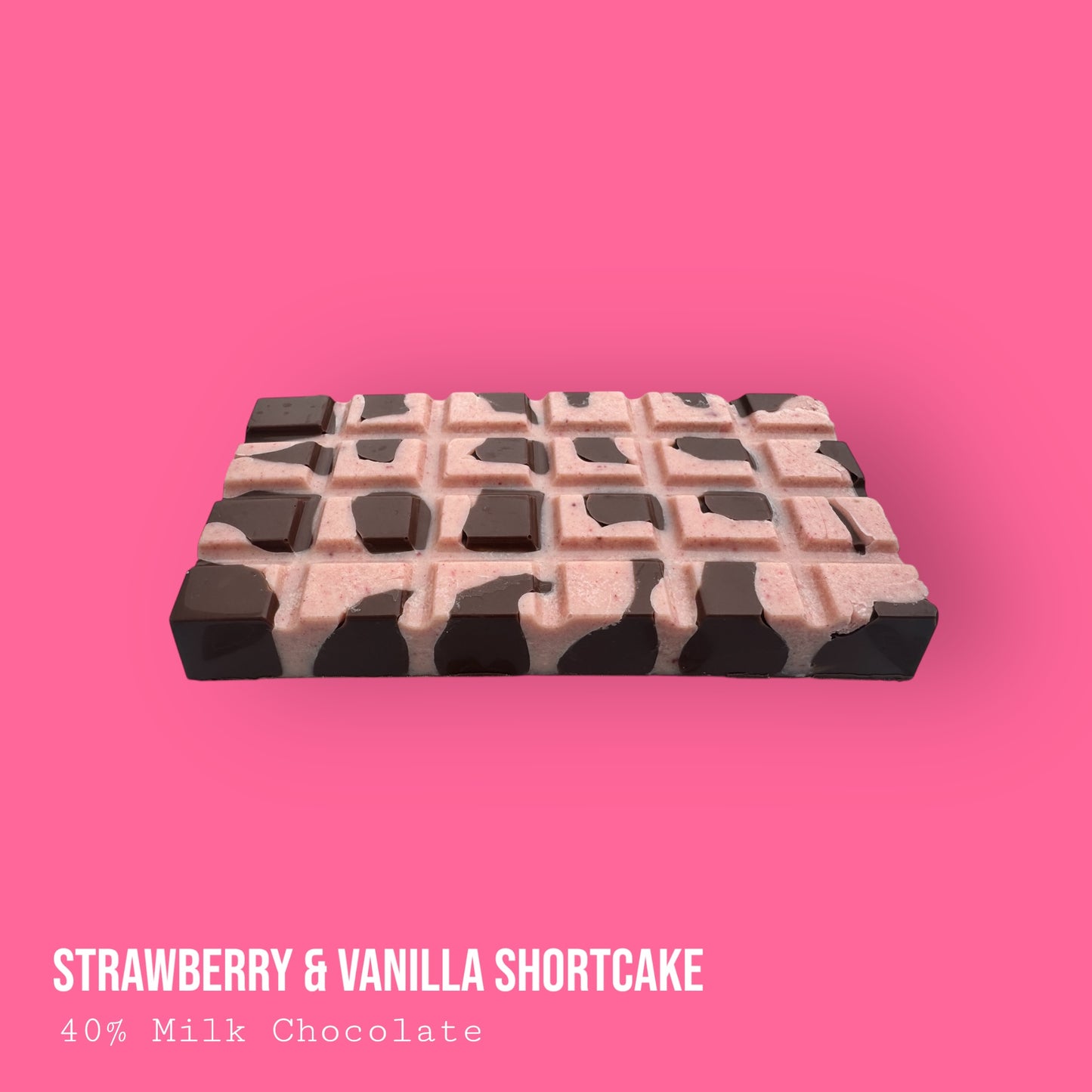Strawberry & Vanilla Milk Chocolate Shortcake Dessert Bar 240g