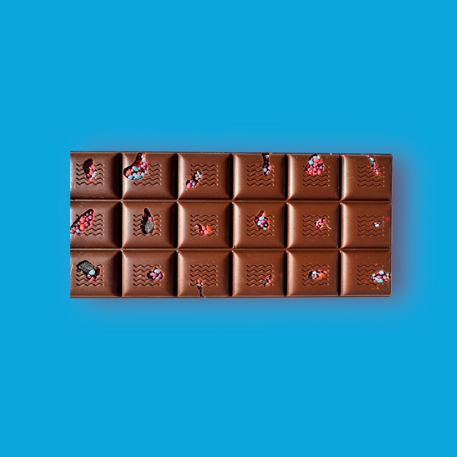Milk Chocolate with Nerds Gummy Clusters Berries 128g