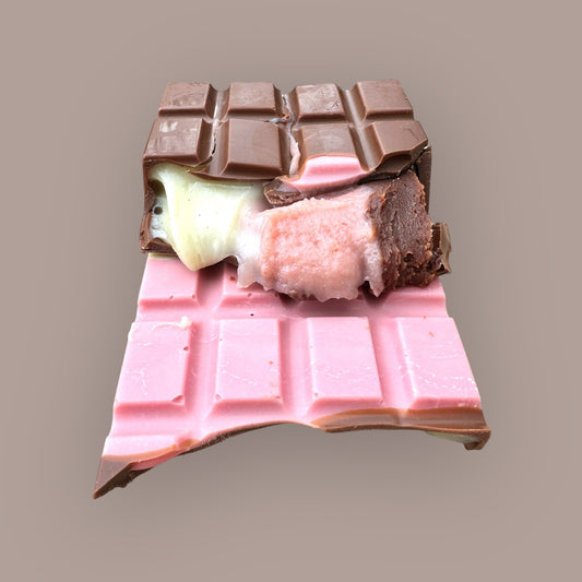 Milk Chocolate Neapolitan ice cream inspired loaded chocolate bar 240g