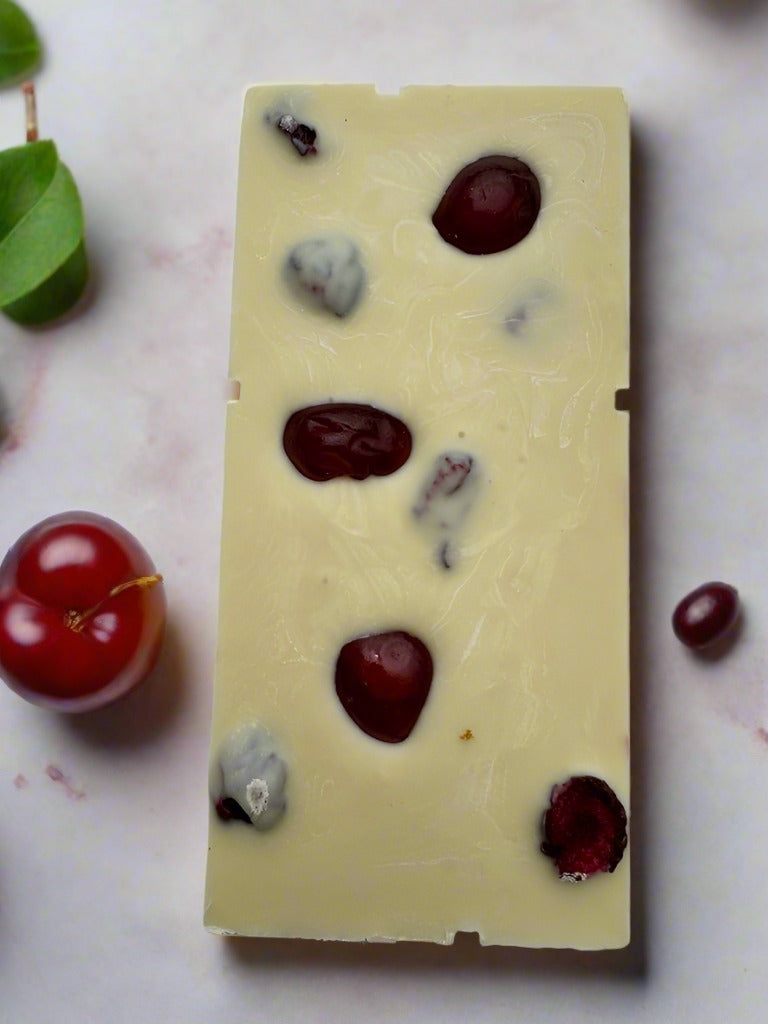 Cherry Bakewell Bar 110g