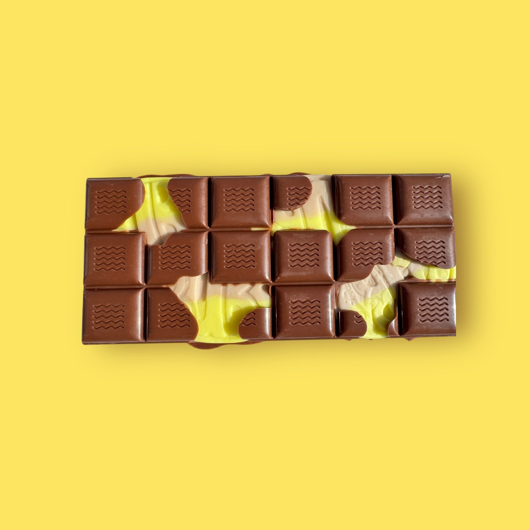 Milk Chocolate with BUBS Banana & Caramel 145g